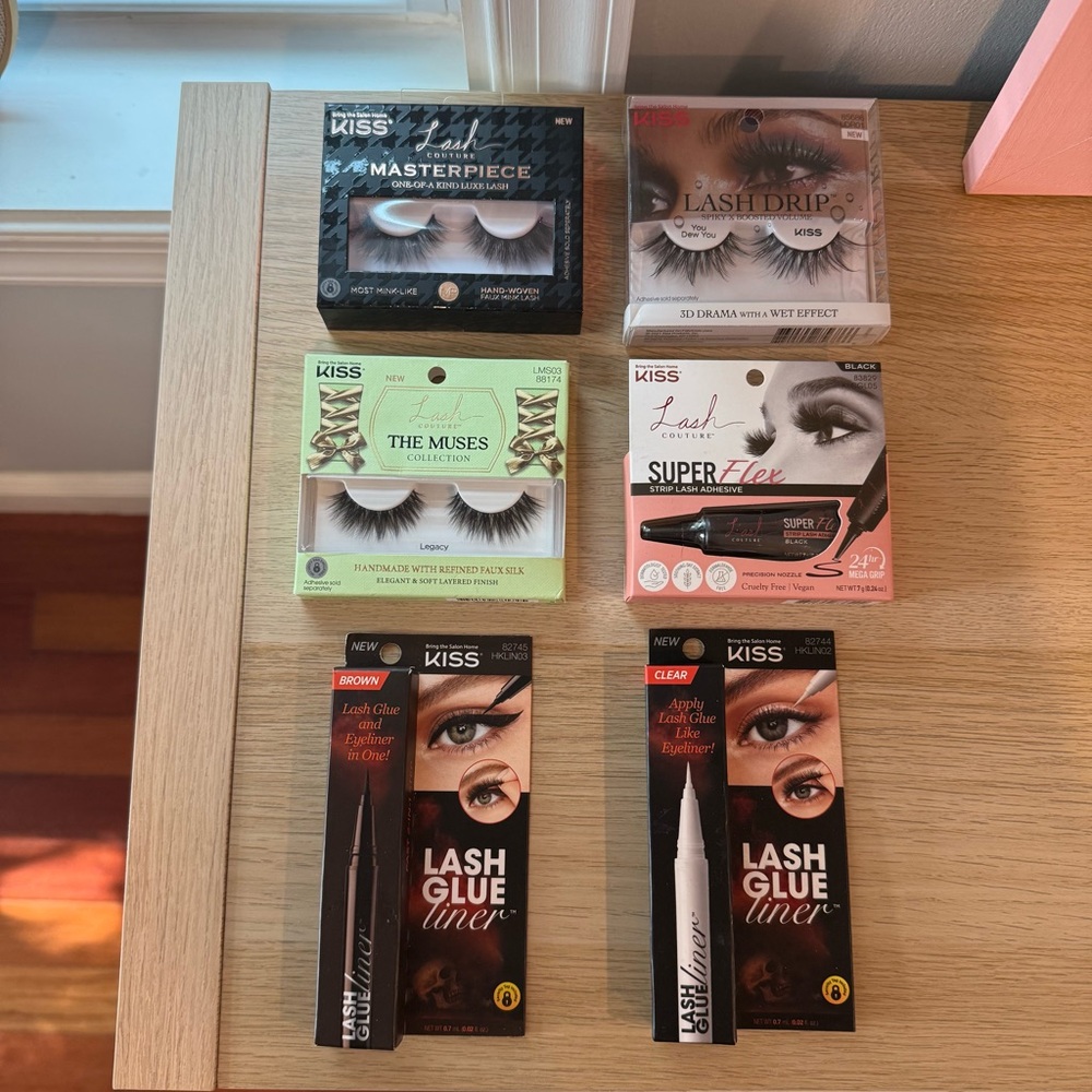 Kiss Eyelash and Lash Glue Bundle
